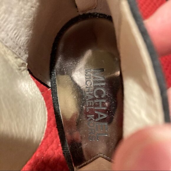 MICHAEL KORS Sz 7 Platform  Heeled Sparkly Glitter Zipper Closure Heels - Picture 3 of 8